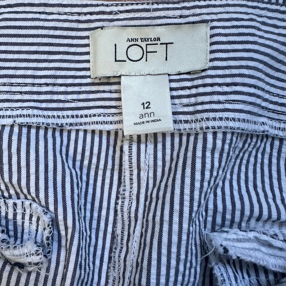 LOFT Blue and White Striped Straight Leg Pants 100% Cotton Size 12 - Picture 4 of 6